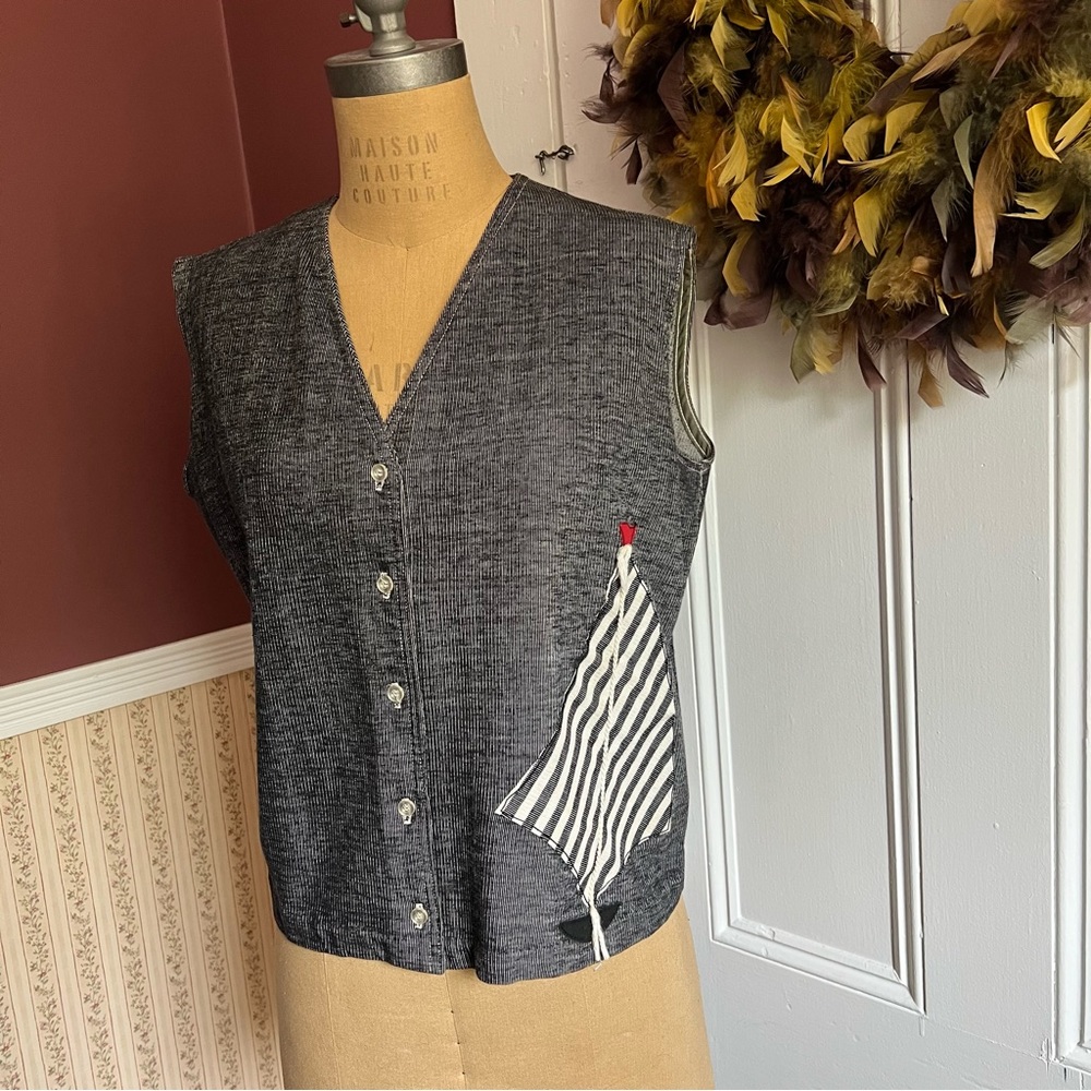 ⛵️ VINTAGE Brooklyn Boutique Sailboat Cotton Knit Cropped Boxy Button Down Vest
